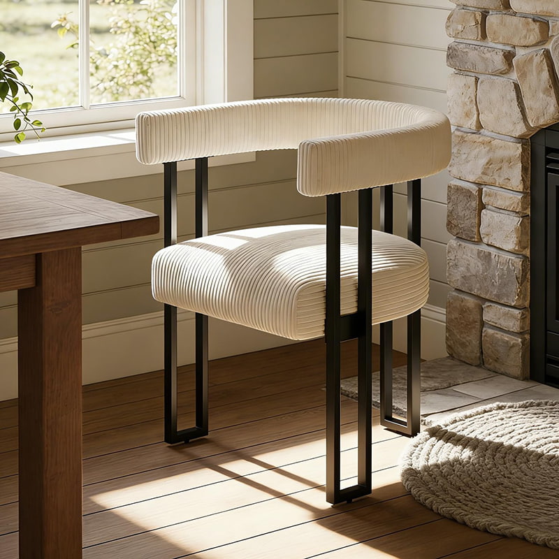 Ghế ăn Boucle, Ghế phòng ăn bọc vải nhung màu trắng có chân kim loại, Ghế Accent hiện đại giữa thế kỷ